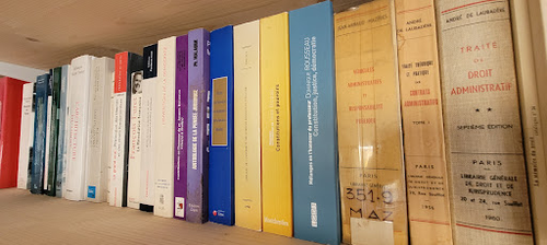 Affaires Et Droits Publics