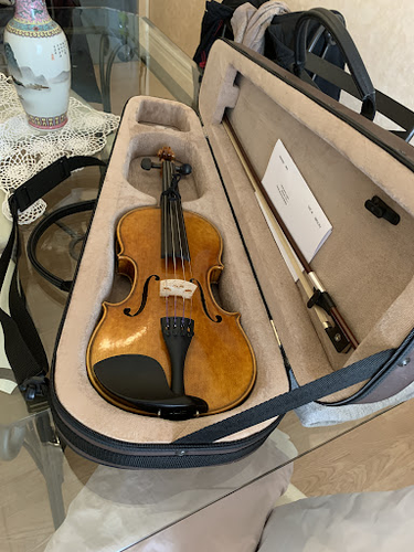Alexandre Snitkovski - Maître Luthier