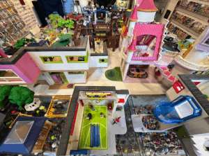 Geek & Toys