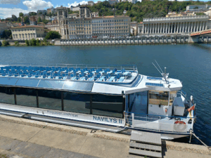 Les Bateaux Lyonnais