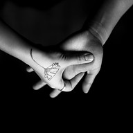 Massage Conscient LYON l Océane Chavanel l Chi Nei Tsang - Massage bébé Shantala l REBOZO